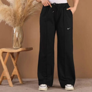 شلوار بگ‌ نایک