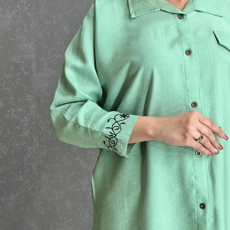 مانتو قواره دار آستین گلدوزی