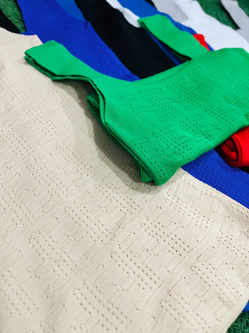 تاپ بافت فندیF(پک 6 عددی)