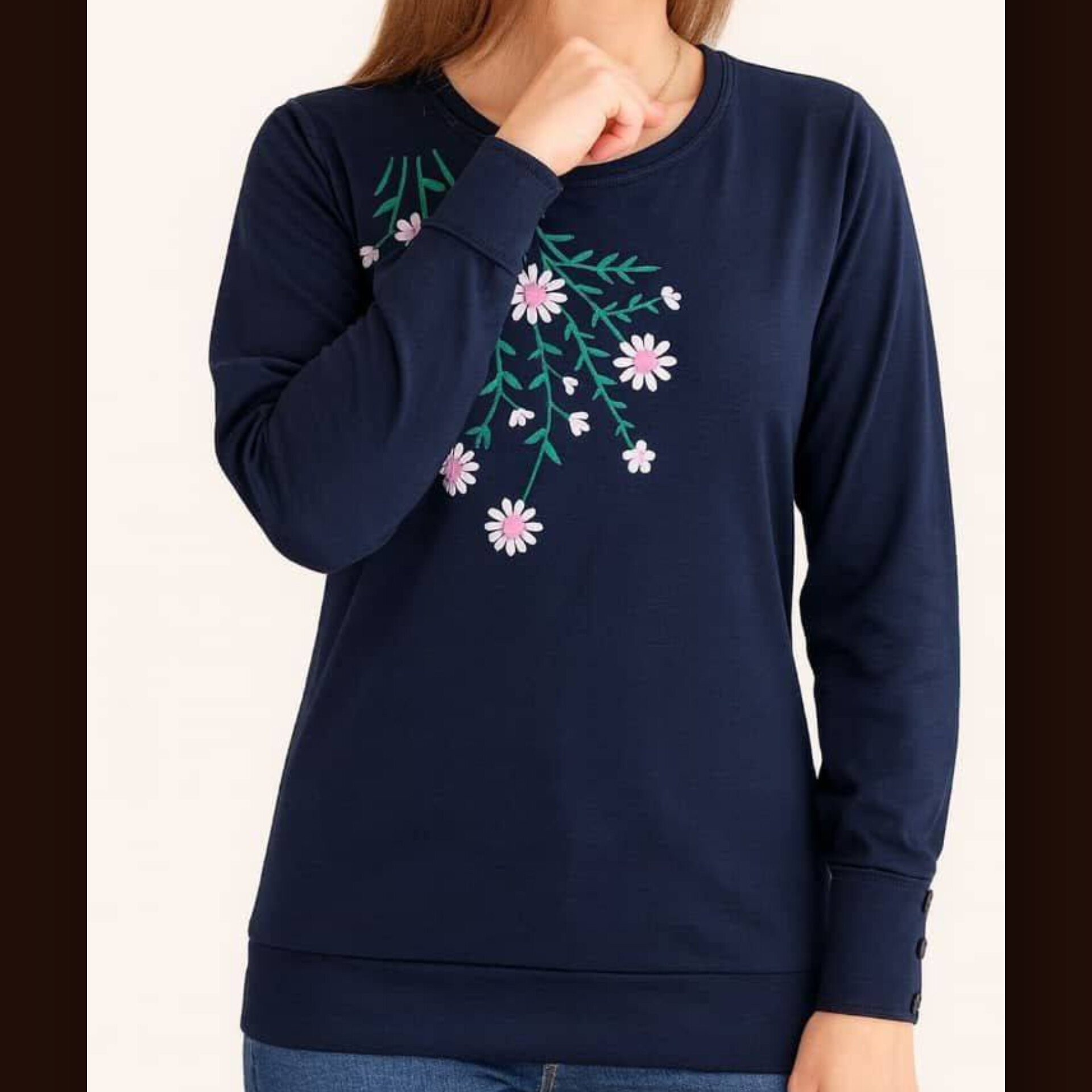 بلوز آستین بلند سینه گل عمده (پک ۷ عددی)