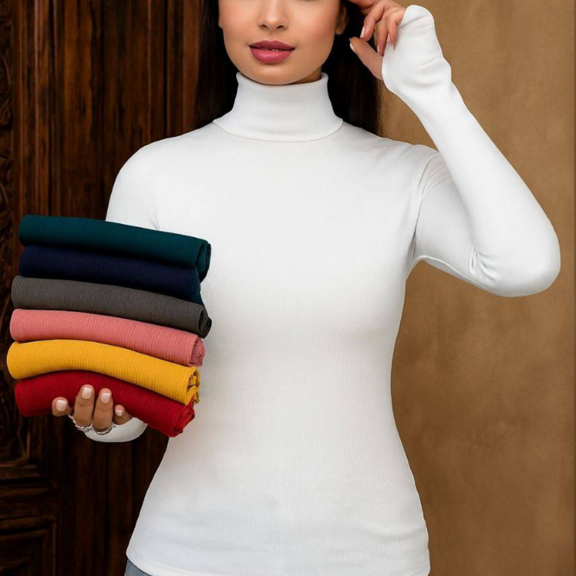 بلوز استین فینگر یقه اسکی عمده (پک 6 عددی)