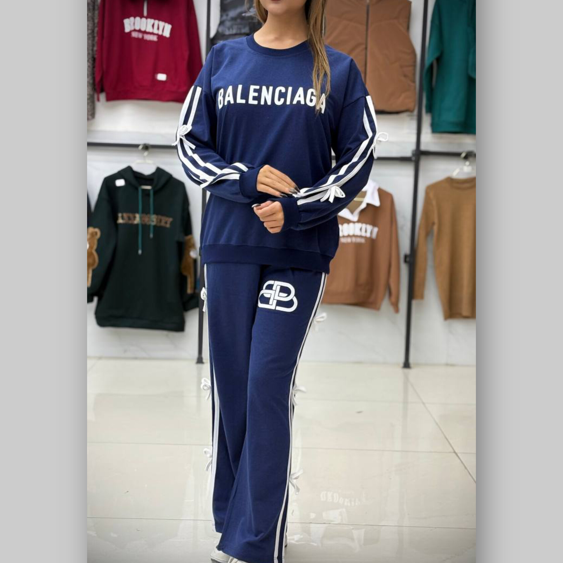 ست بلوز و شلوار بالنسیا پاپیونی عمده (پک 6 عددی)